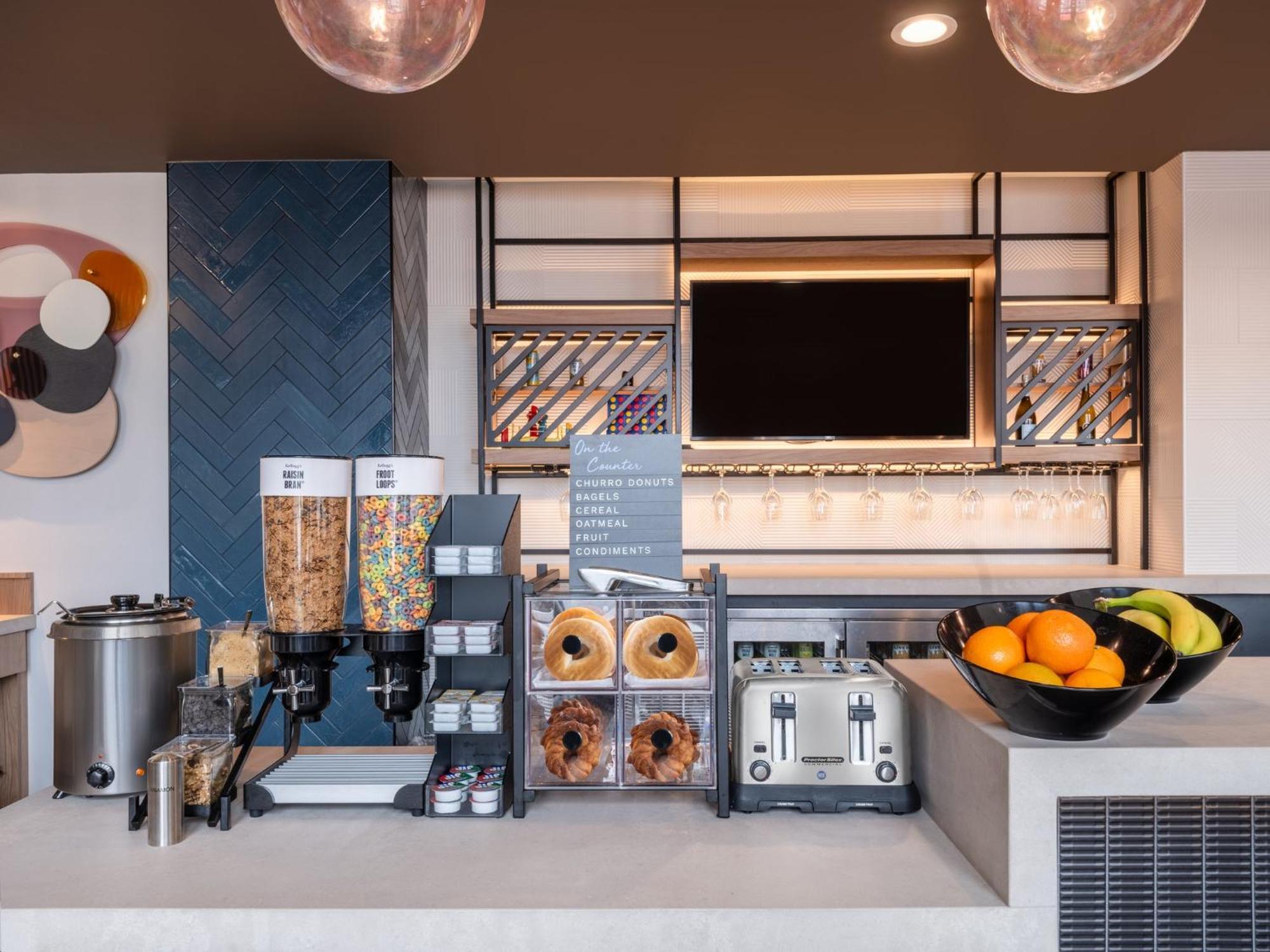 Atwell Suites Austin Airport By Ihg Екстер'єр фото