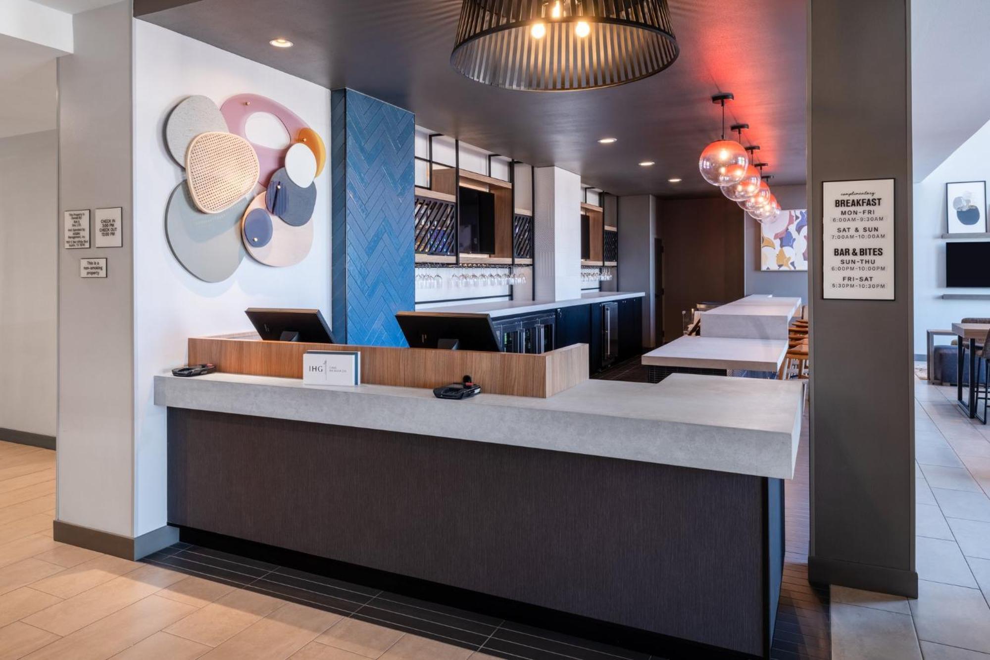 Atwell Suites Austin Airport By Ihg Екстер'єр фото