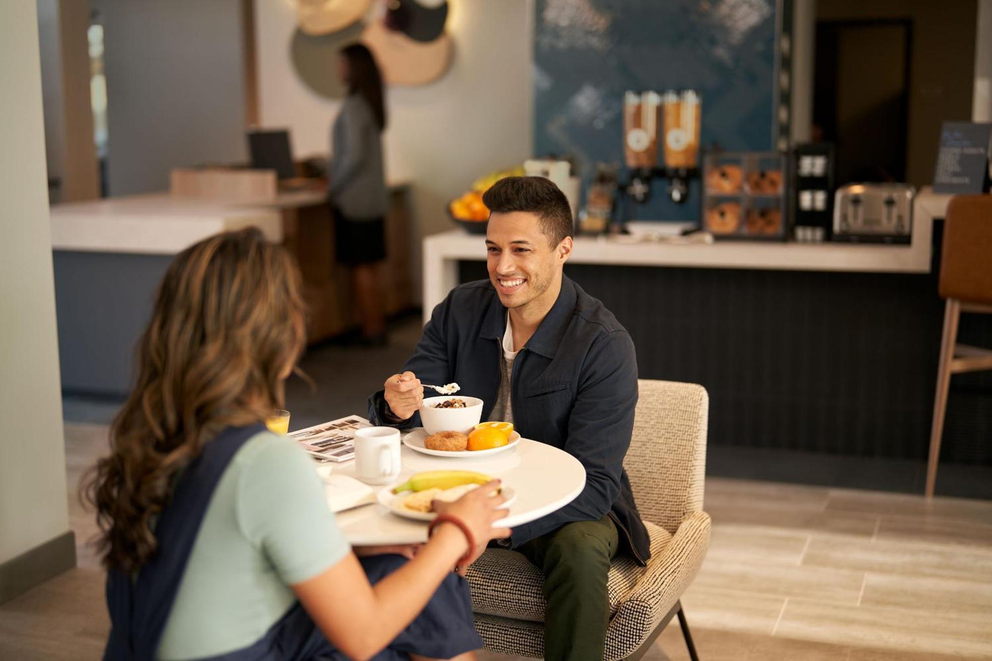 Atwell Suites Austin Airport By Ihg Екстер'єр фото
